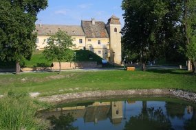 Mosonmagyar�v�r - a Thermal Hotel Superior Mosonmagyar�v�r aj�nl�s�val